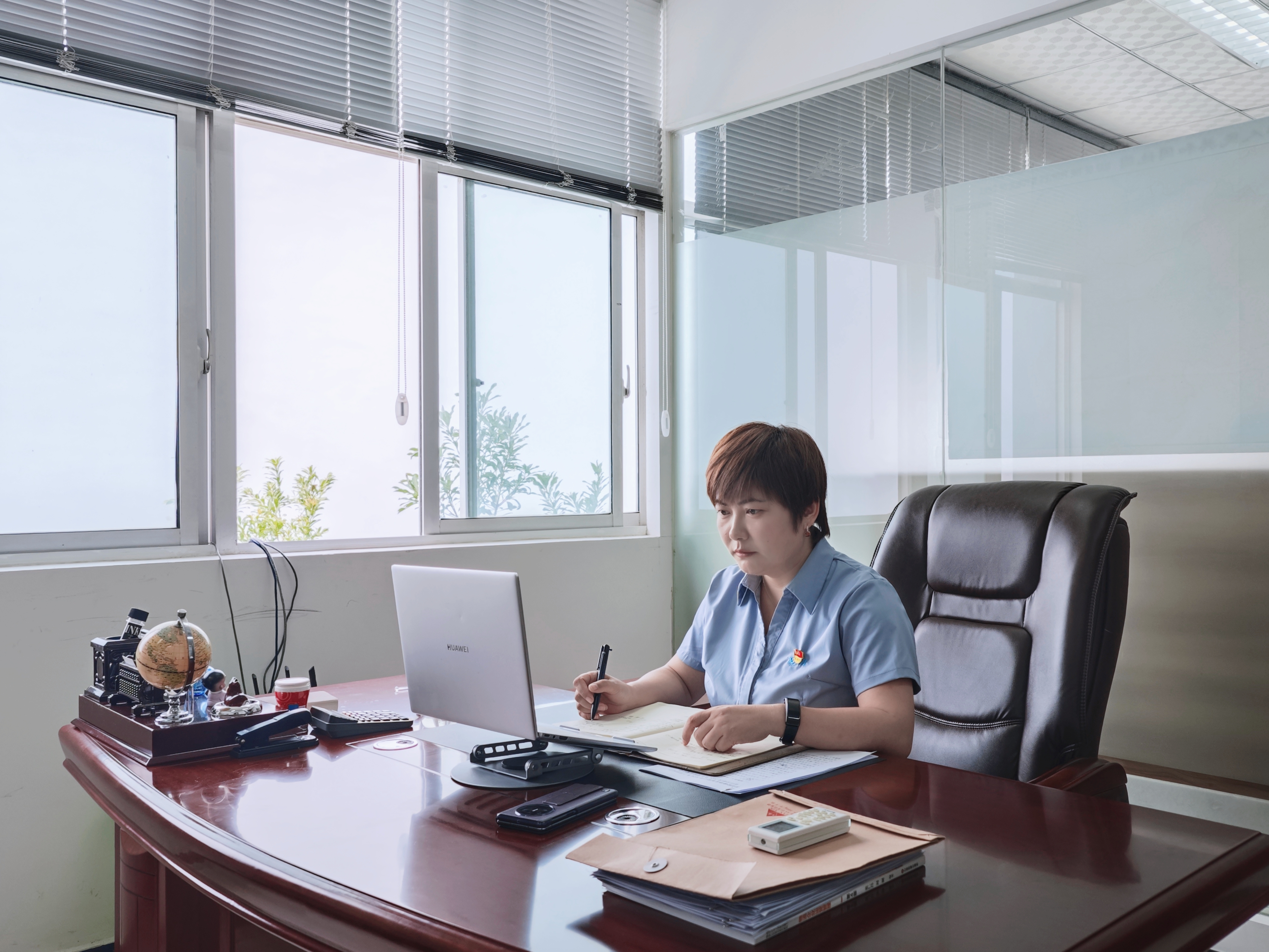 【身边模范】张鹏：迎风砥柱挑重担 起劲探索开新路